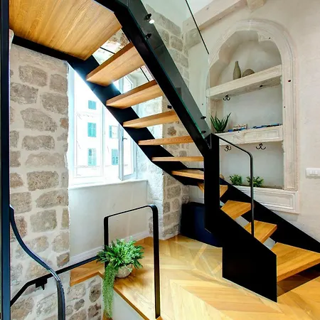 Forty-four 4* Dubrovnik