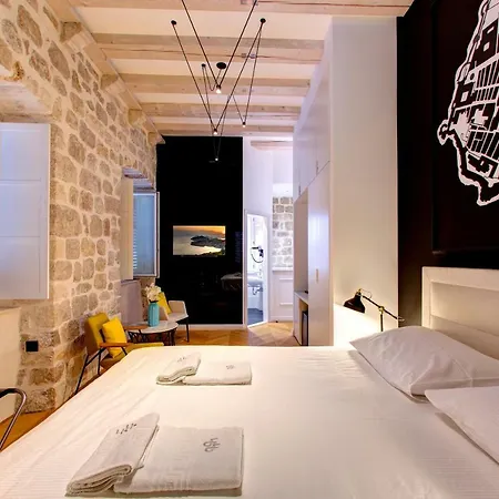 Forty-four Casa de hóspedes 4*